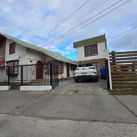 Hospedaje Familiar Punta Arenas Exterior photo